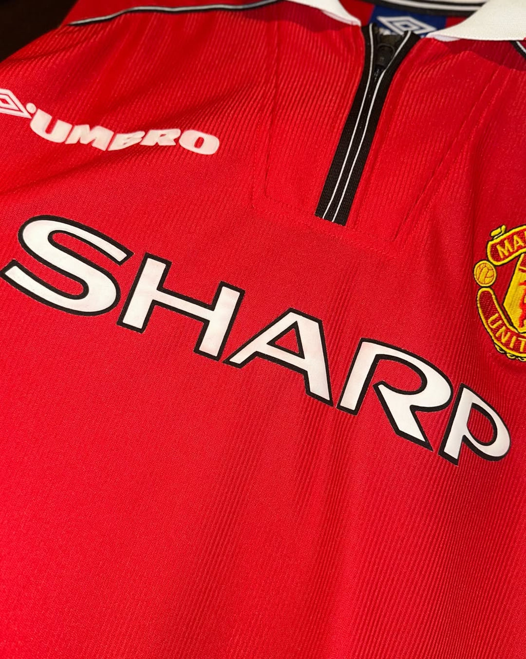 MANCHESTER UNITED 98