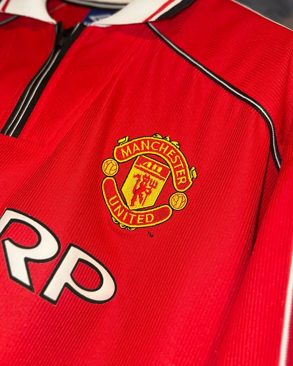 MANCHESTER UNITED 98