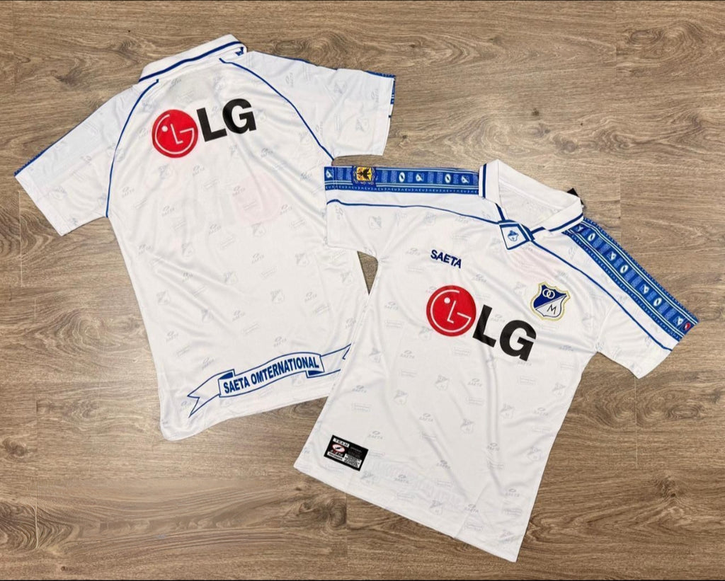 RETRO MILLONARIOS
