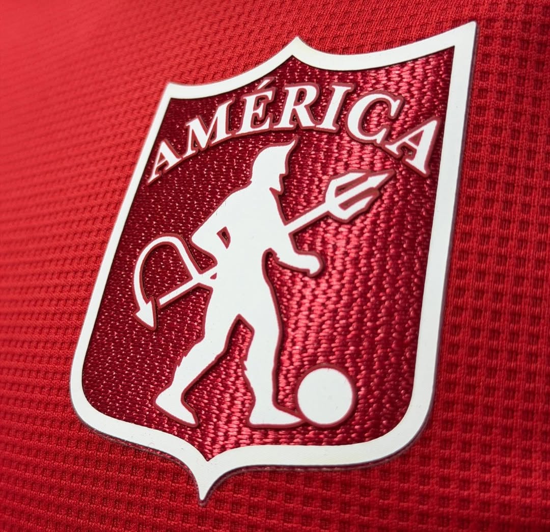 AMÉRICA DE CALI TRICAMPEONATO