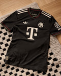 BAYERN MÚNICH 3RA EQUIPACIÓN 26 PLAYER