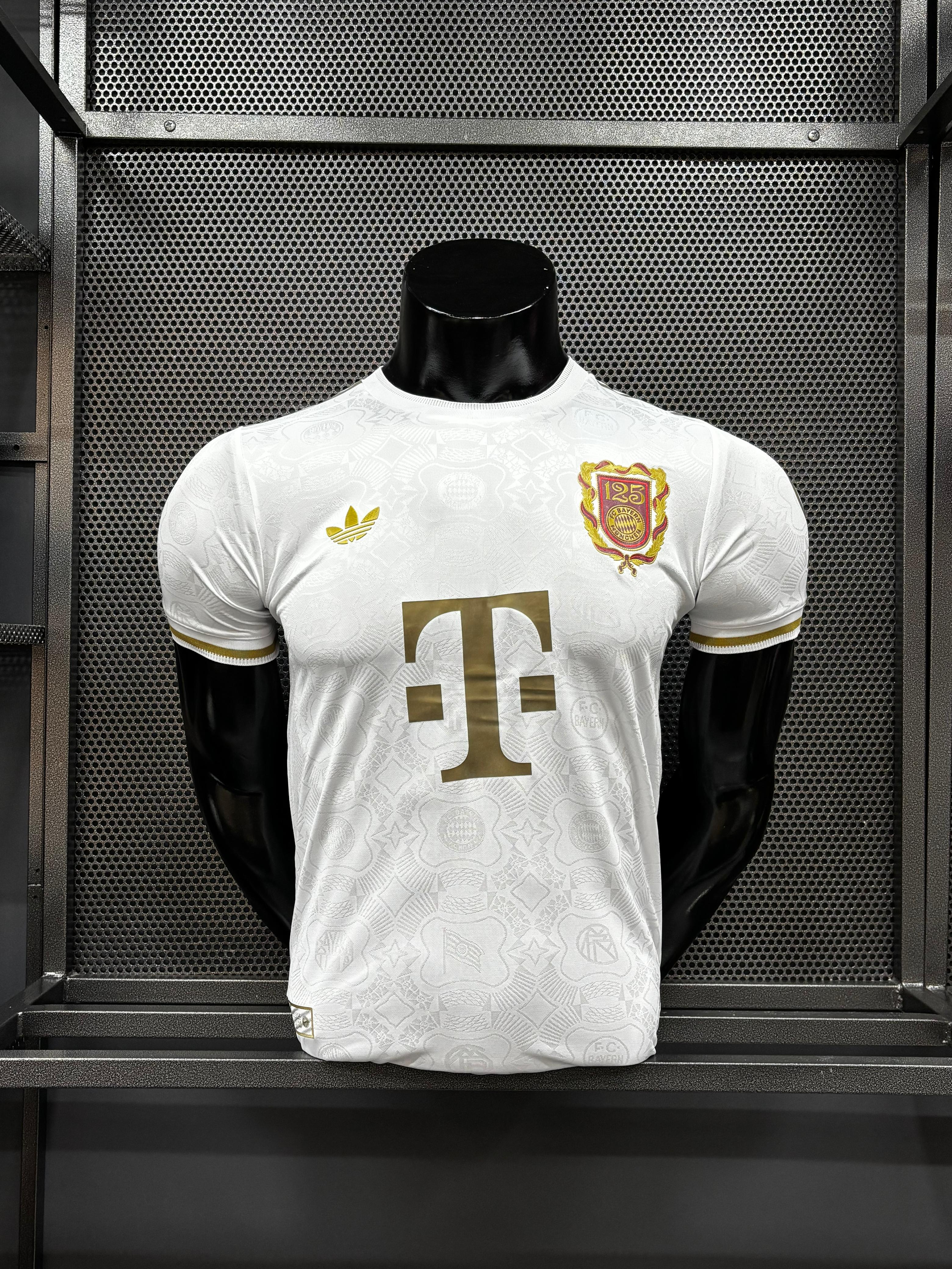 BAYERN MÚNICH 125 AÑOS