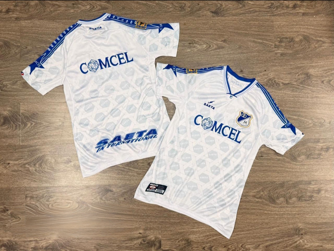 RETRO MILLONARIOS