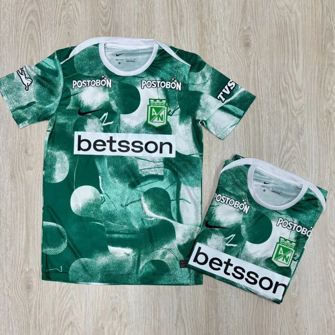 RETRO ATLÉTICO NACIONAL